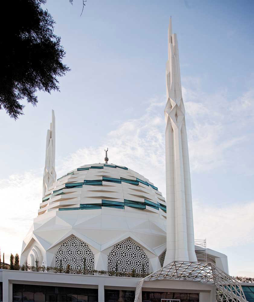نمای مسجد مدرن